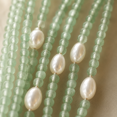 The Verdant Pearl Lariat Necklace